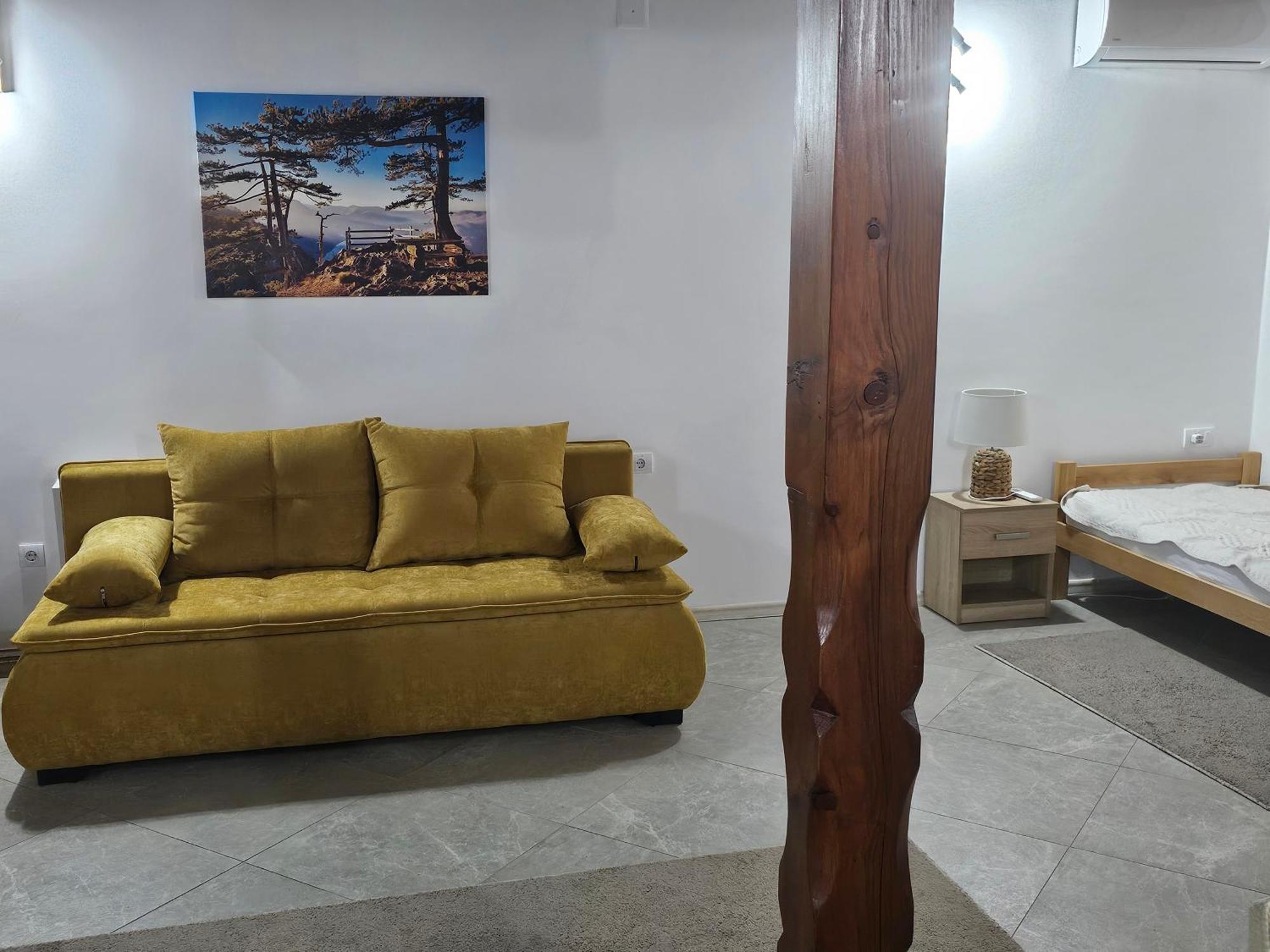 Apartment Sobe Ava Palić