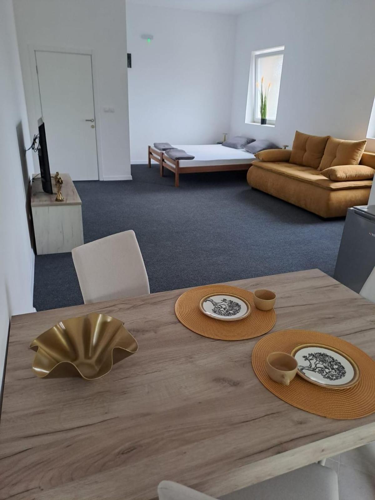 Sobe Ava Apartment Palić